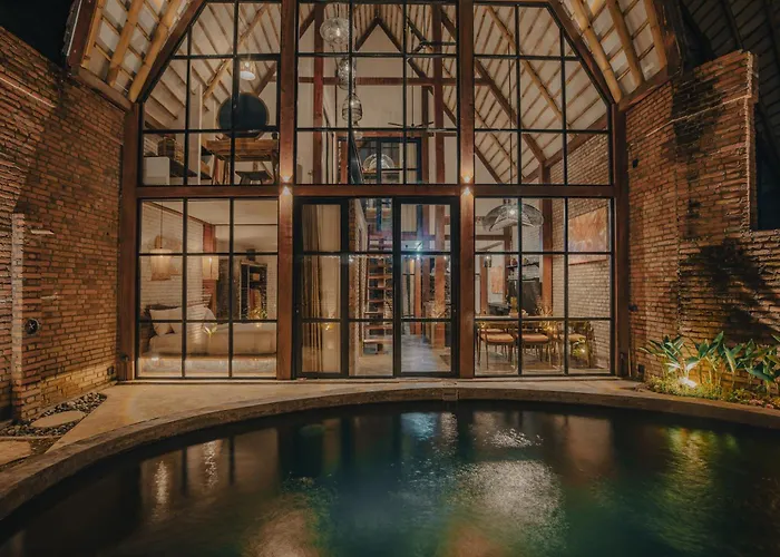 Vacation rental: Sanctuary Villas